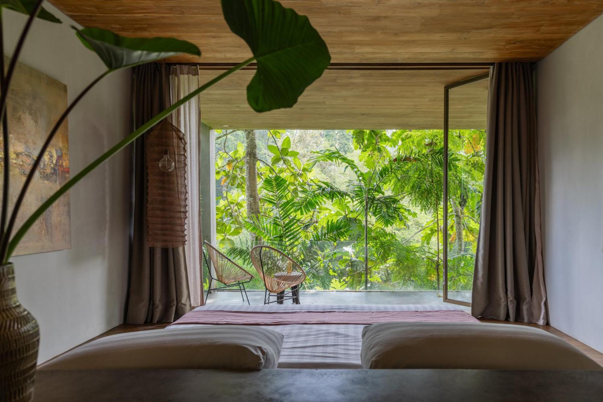 Chameleon Villa Bali Selemadeg Exterior foto