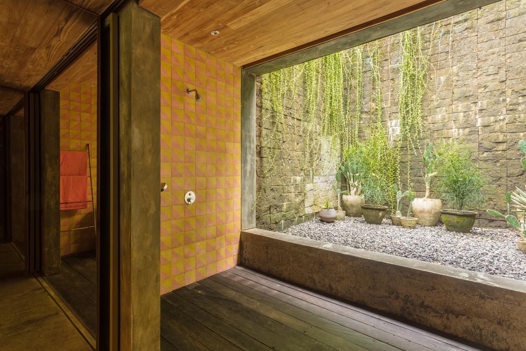 Chameleon Villa Bali Selemadeg Exterior foto
